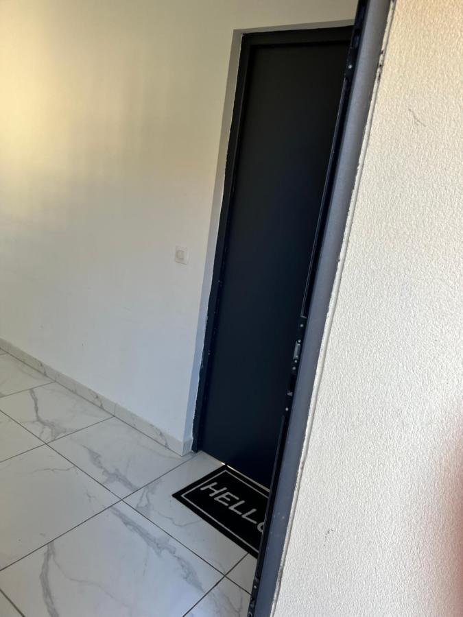 סן-מישל-סור-אורז' Appartement F3 ,2 Bedrooms With Parking Aeroport Orly A 20Mn מראה חיצוני תמונה